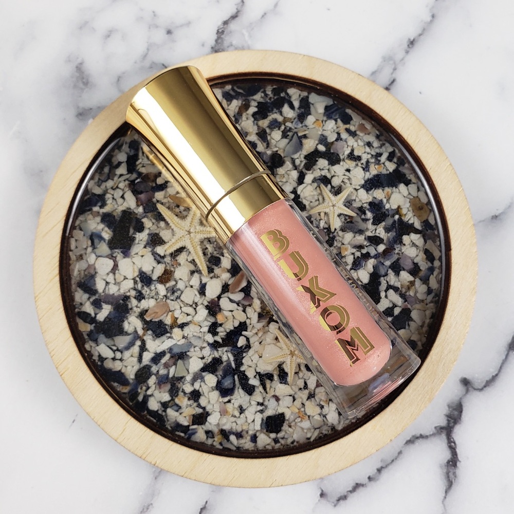 Sandy | Buxom Full-On Plumping Lip Polish Gloss